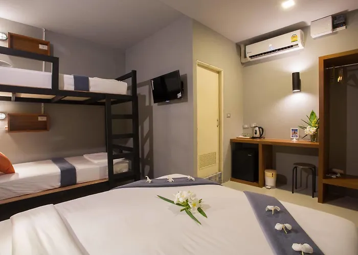 Private Bathroom Quadruple Room